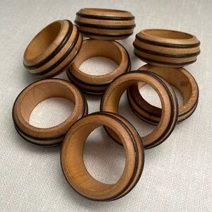 Vintage Danish Wooden Wood Napkin Rings Grooved Farmhouse Simple Rustic Set Of 8